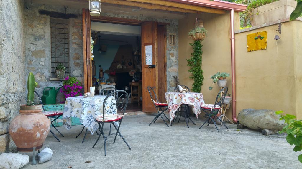 Al Melograno B&B Belmonte Calabro Exteriör bild